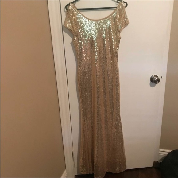 Sequence evening dress - Picture 2 of 3